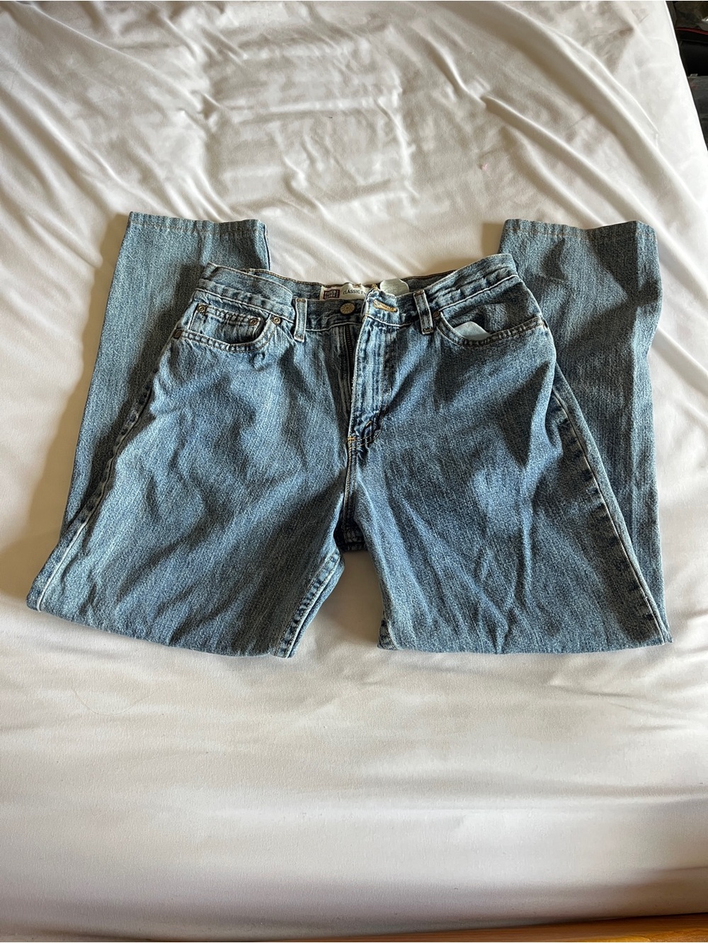 Faded Glory Light Blue Relaxed Fit Menโs Jeans